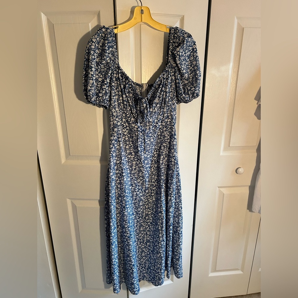 Navy Floral Maxi Dress Sleeves Flowy Size M Or 6